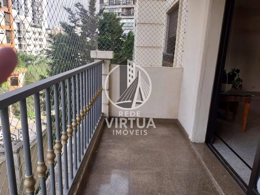 Foto 3 de Apartamento com 3 quartos à venda, 130m2 em Real Parque, São Paulo - SP