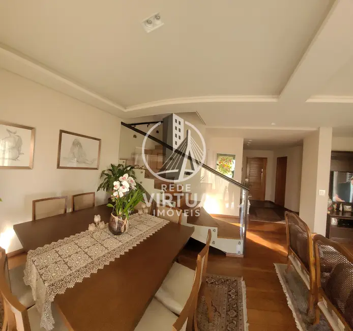 Apartamento com 3 quartos à venda, 276m2 em São Paulo - SP - imagem 1 Foto 1 de Apartamento com 3 quartos à venda, 276m2 em São Paulo - SP