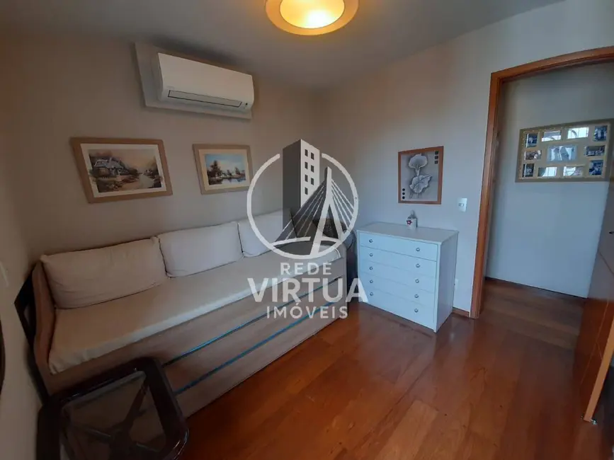 Apartamento com 3 quartos à venda, 276m2 em São Paulo - SP - imagem 7 Foto 7 de Apartamento com 3 quartos à venda, 276m2 em São Paulo - SP
