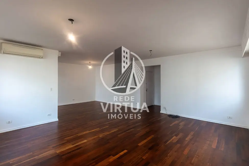 Apartamento com 3 quartos para alugar, 160m2 em Itaim Bibi, São Paulo - SP - imagem 5 Foto 5 de Apartamento com 3 quartos para alugar, 160m2 em Itaim Bibi, São Paulo - SP