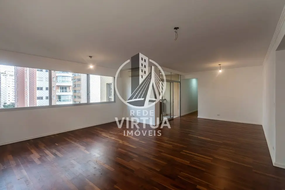 Apartamento com 3 quartos para alugar, 160m2 em Itaim Bibi, São Paulo - SP - imagem 4 Foto 4 de Apartamento com 3 quartos para alugar, 160m2 em Itaim Bibi, São Paulo - SP