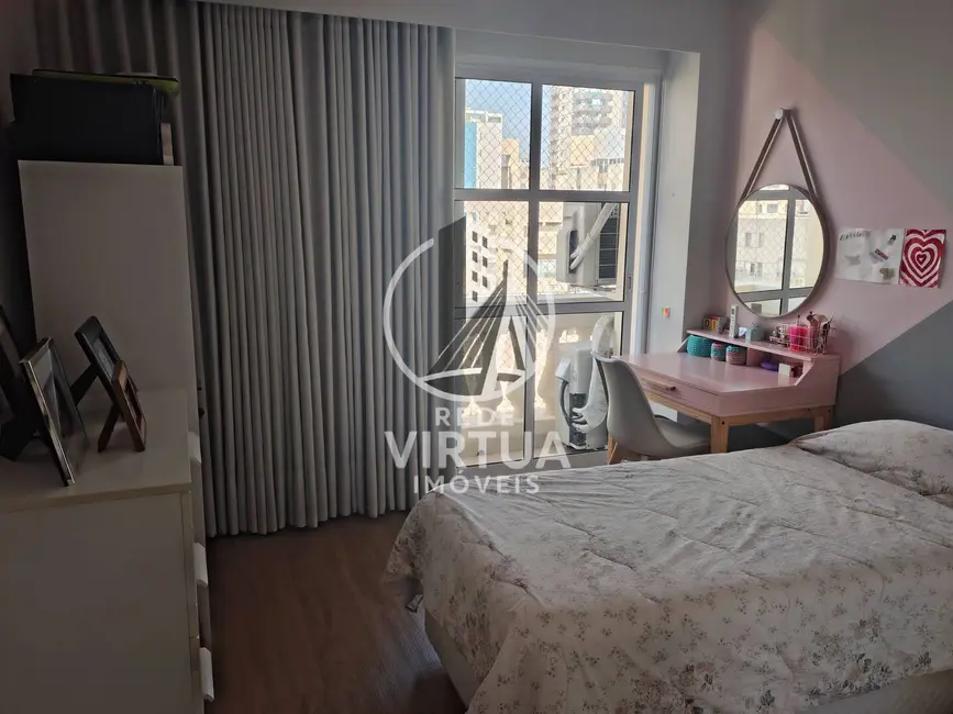 Foto 9 de Apartamento com 3 quartos para alugar, 126m2 em Moema, São Paulo - SP