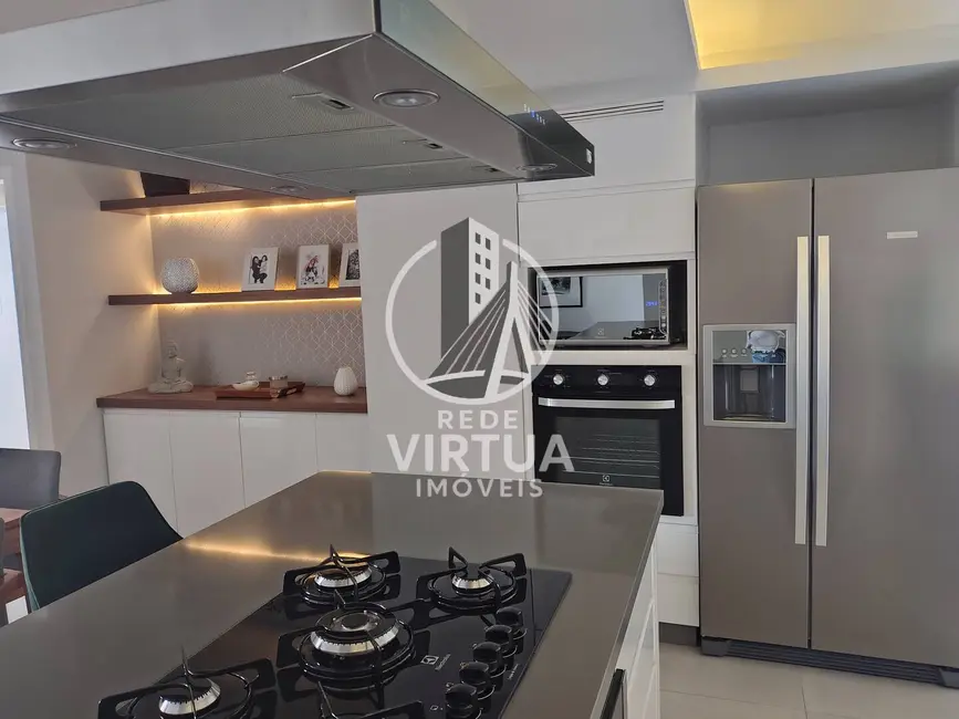 Foto 4 de Apartamento com 3 quartos para alugar, 126m2 em Moema, São Paulo - SP