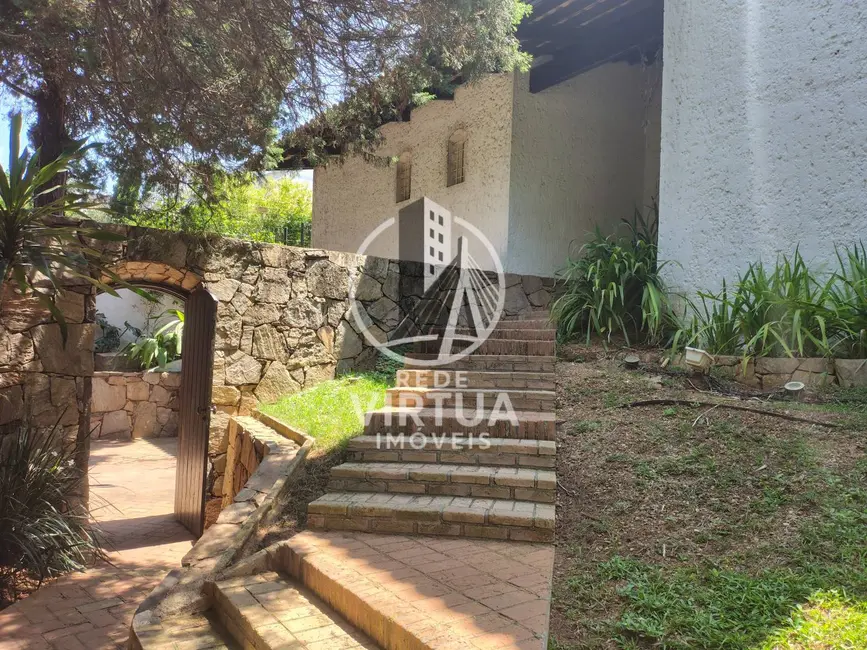 Foto 4 de Casa com 3 quartos para alugar, 411m2 em Jardim Guedala, São Paulo - SP