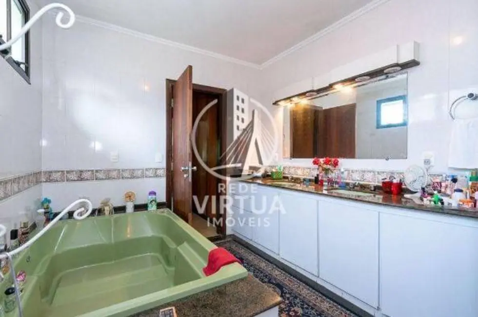 Foto 4 de Sobrado com 4 quartos à venda, 328m2 em São Paulo - SP