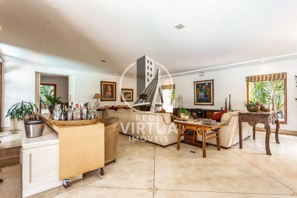 Foto 8 de Sobrado com 3 quartos à venda, 953m2 em Jardim Guedala, São Paulo - SP