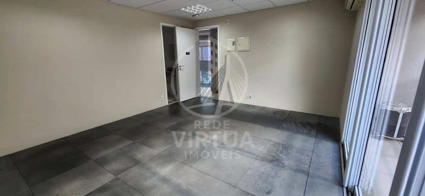Foto 9 de Sala Comercial à venda e para alugar, 29m2 em Vila Romana, São Paulo - SP