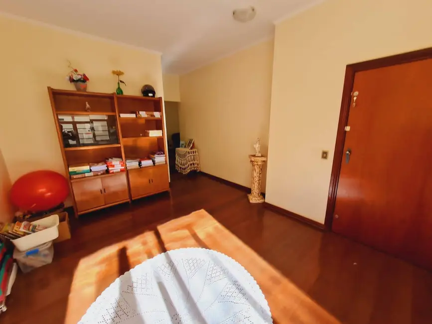 Foto 3 de Casa com 2 quartos à venda em Franca - SP