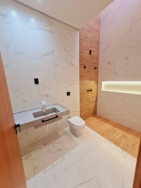 Foto 8 de Casa com 3 quartos à venda, 180m2 em Franca - SP