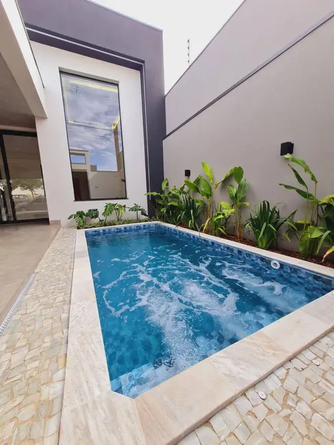 Foto 2 de Casa com 3 quartos à venda, 180m2 em Franca - SP