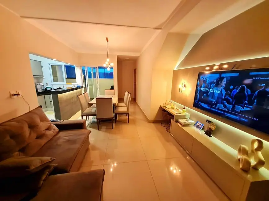 Foto 1 de Apartamento com 3 quartos à venda, 120m2 em Residencial Amazonas, Franca - SP