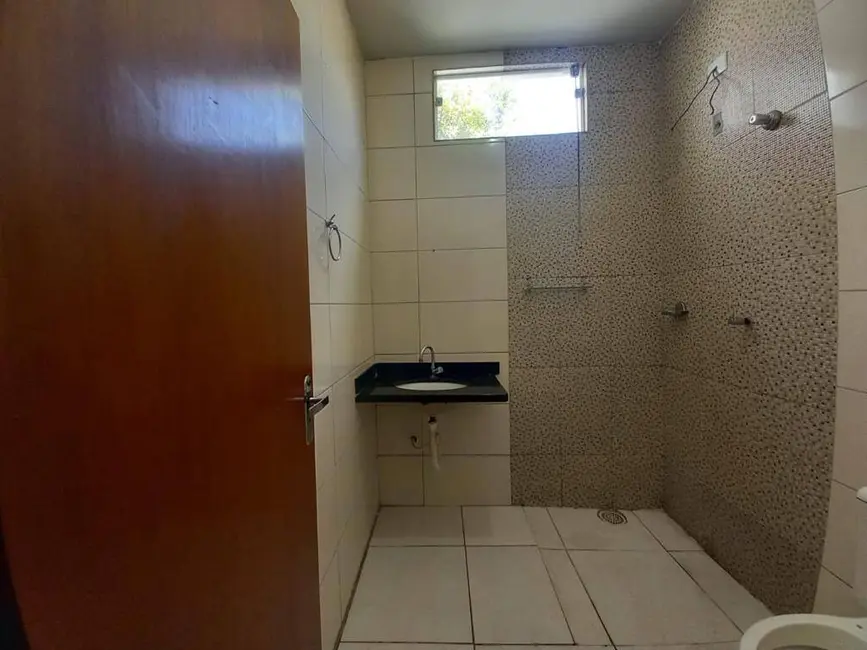 Casa com 3 quartos e 1 banheiro à venda, 275m2 por R$450.000 em