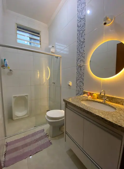 Foto 8 de Casa com 3 quartos à venda, 156m2 em Franca - SP