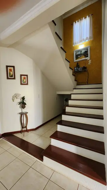 Casa com 4 quartos à venda, 210m2 em Franca - SP - imagem 7 Foto 7 de Casa com 4 quartos à venda, 210m2 em Franca - SP
