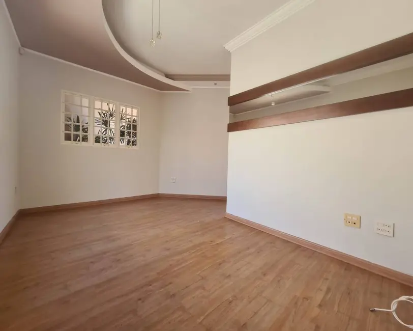 Foto 6 de Casa com 3 quartos à venda, 250m2 em Jardim Lima, Franca - SP