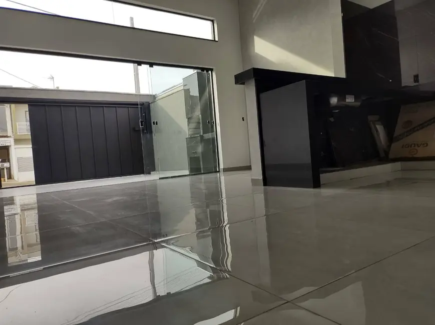 Foto 2 de Casa com 3 quartos à venda, 125m2 em Jardim Três Colinas, Franca - SP