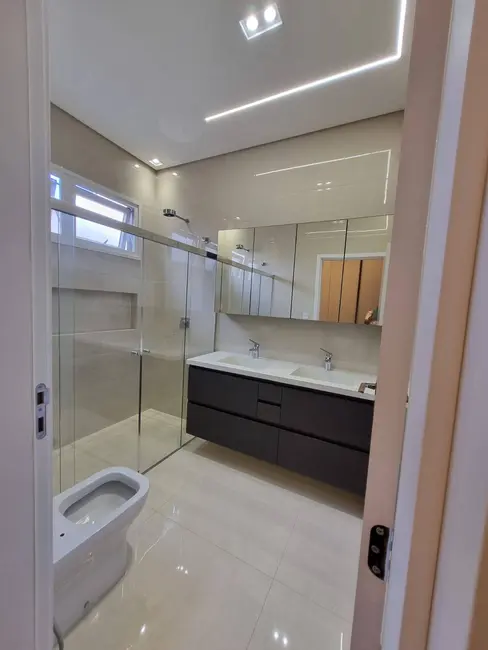 Foto 7 de Casa de Condomínio à venda, 187m2 em Franca - SP