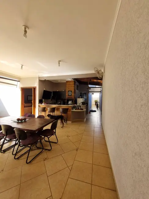 Foto 7 de Casa com 3 quartos à venda em Jardim Piratininga, Franca - SP