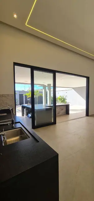 Foto 6 de Casa com 3 quartos à venda, 185m2 em Santo Agostinho, Franca - SP