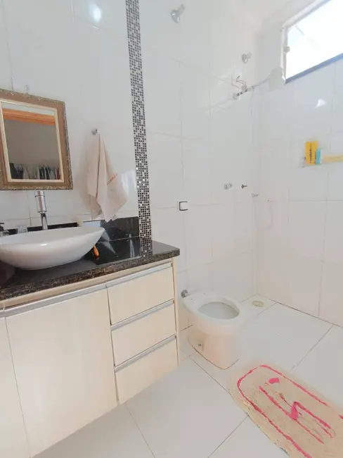 Foto 2 de Casa com 2 quartos à venda, 125m2 em Franca - SP