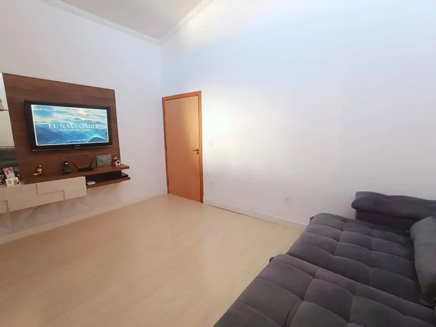 Foto 1 de Casa com 2 quartos à venda, 125m2 em Franca - SP