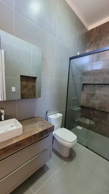 Foto 6 de Casa de Condomínio com 3 quartos à venda, 193m2 em Franca - SP