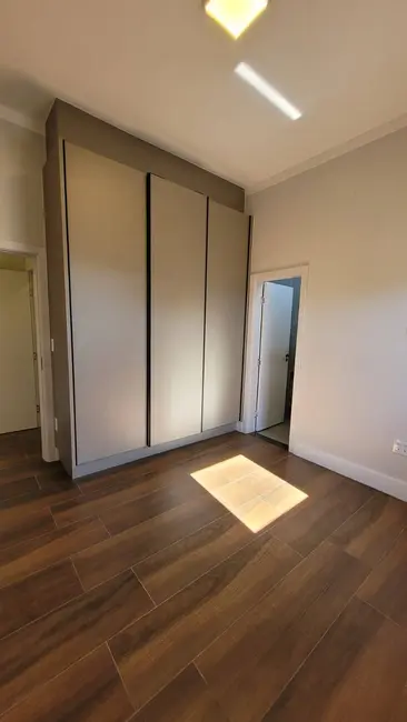 Foto 7 de Casa de Condomínio com 3 quartos à venda, 193m2 em Franca - SP