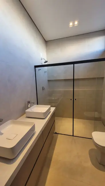 Foto 8 de Casa de Condomínio à venda, 206m2 em Franca - SP