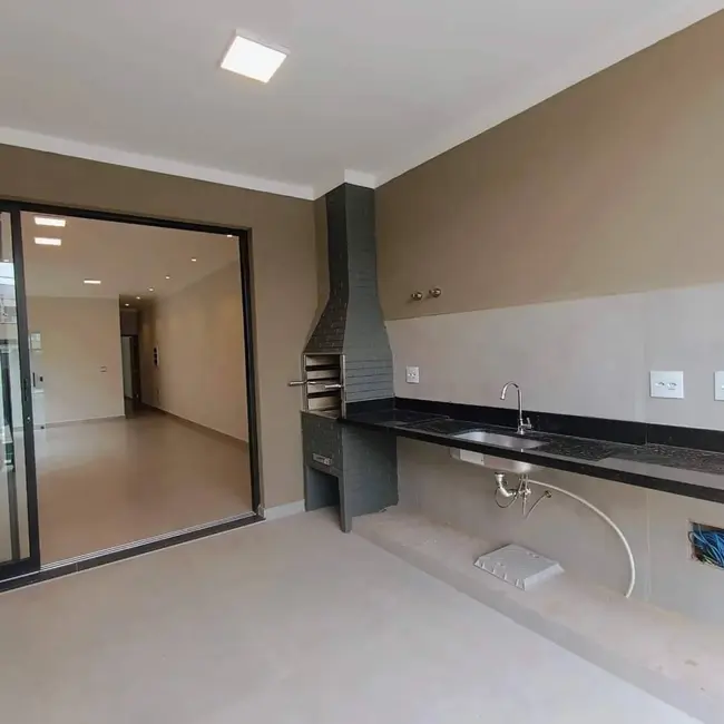 Foto 4 de Casa com 2 quartos à venda, 89m2 em Franca - SP