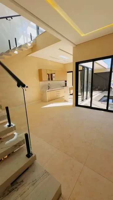 Foto 1 de Casa com 3 quartos à venda, 150m2 em Jardim Piratininga, Franca - SP