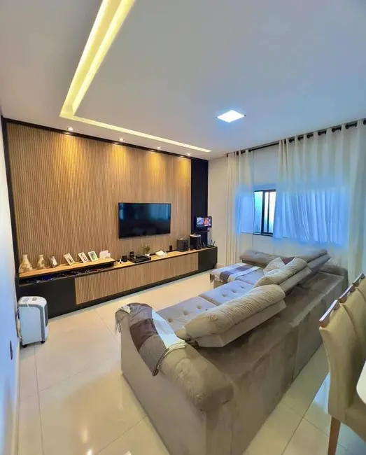 Foto 3 de Casa com 3 quartos à venda, 200m2 em Franca - SP