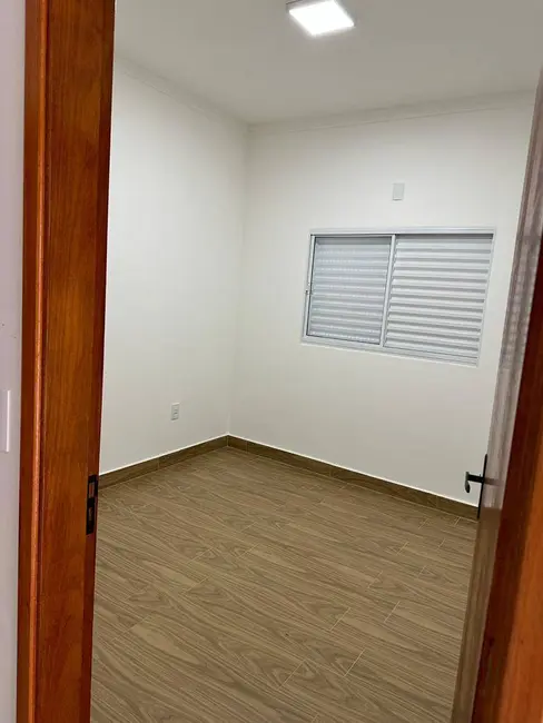 Foto 2 de Casa com 2 quartos à venda, 58m2 em Jardim Adelinha, Franca - SP