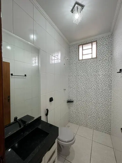 Foto 2 de Casa com 3 quartos à venda, 160m2 em Franca - SP