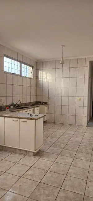 Foto 1 de Casa com 2 quartos à venda, 300m2 em Jardim Noêmia, Franca - SP