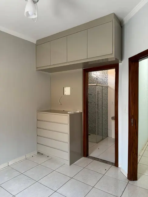 Foto 5 de Casa com 2 quartos à venda, 200m2 em Franca - SP