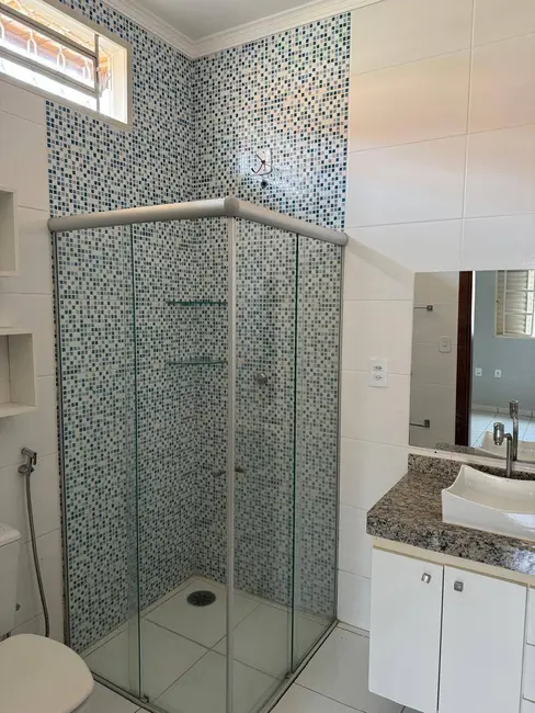 Foto 3 de Casa com 2 quartos à venda, 200m2 em Franca - SP