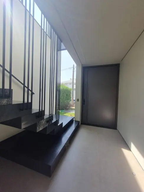 Foto 4 de Casa de Condomínio com 4 quartos à venda em Franca - SP