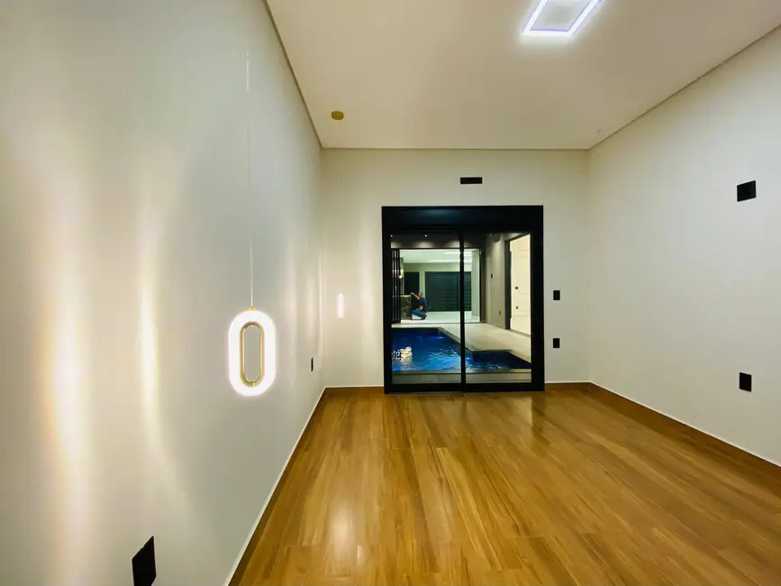 Foto 5 de Casa com 4 quartos à venda, 196m2 em Jardim Santa Lúcia, Franca - SP