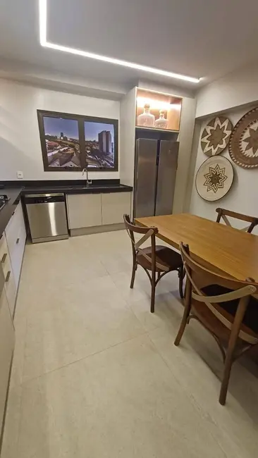 Foto 2 de Apartamento com 4 quartos à venda, 313m2 em Jardim Lima, Franca - SP