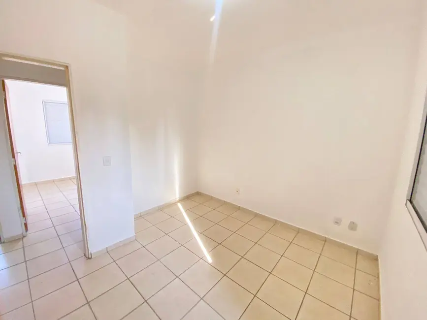 Foto 2 de Casa com 2 quartos à venda em Franca - SP