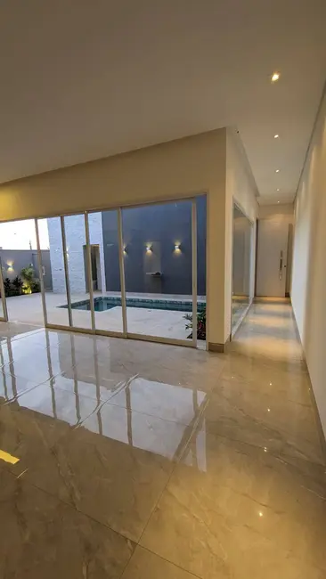 Foto 3 de Casa de Condomínio com 3 quartos à venda, 182m2 em Villa Toscana, Franca - SP