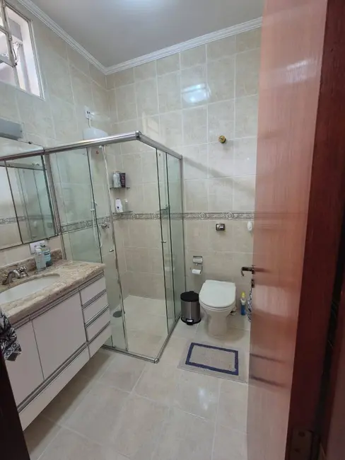 Foto 7 de Casa com 3 quartos à venda, 201m2 em Franca - SP