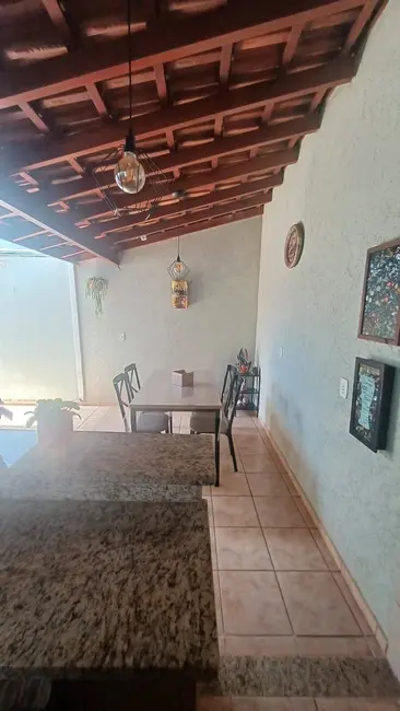 Foto 6 de Casa com 3 quartos à venda, 146m2 em Residencial São Vicente, Franca - SP