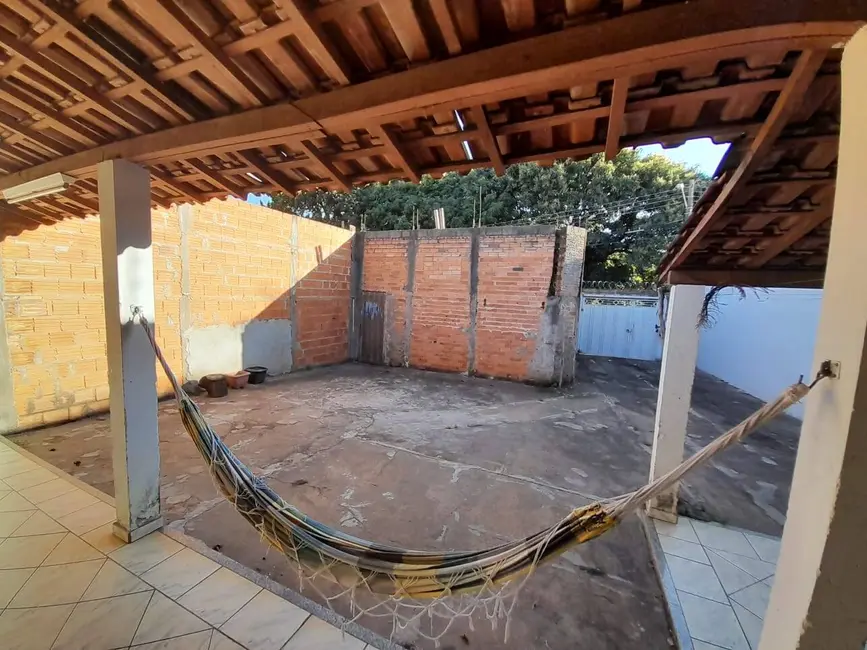 Foto 1 de Casa com 3 quartos à venda, 250m2 em Franca - SP