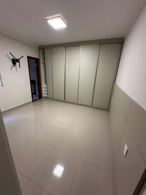 Foto 2 de Apartamento com 2 quartos à venda, 86m2 em Jardim Piratininga, Franca - SP