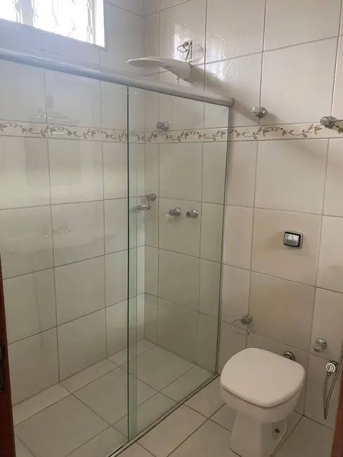 Foto 3 de Casa com 3 quartos à venda, 160m2 em Franca - SP