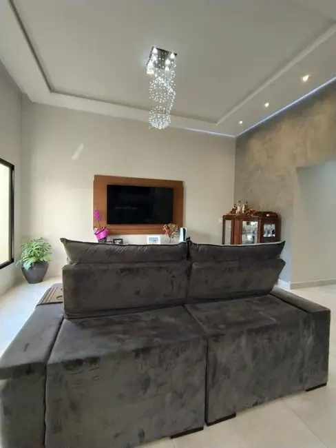 Foto 2 de Casa com 3 quartos à venda, 180m2 em Franca - SP