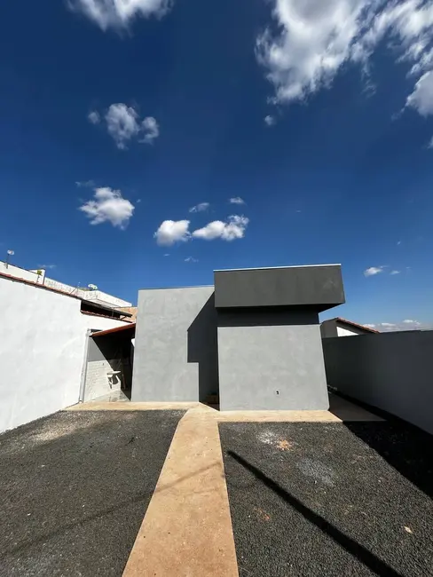 Foto 2 de Casa com 2 quartos à venda, 200m2 em Franca - SP