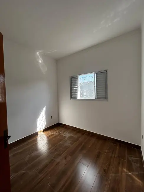 Foto 3 de Casa com 2 quartos à venda, 200m2 em Franca - SP