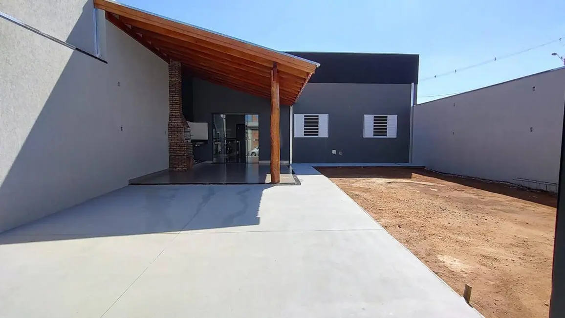 Foto 1 de Casa com 3 quartos à venda, 200m2 em Franca - SP